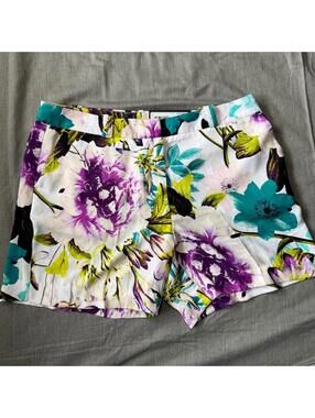 Worthington Women's Modern Fit Shorts Size 10 White Floral NWT